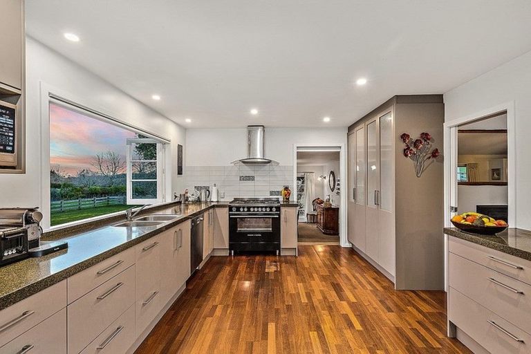 Photo of property in 196 Glenmore Road, Coatesville, Albany, 0793