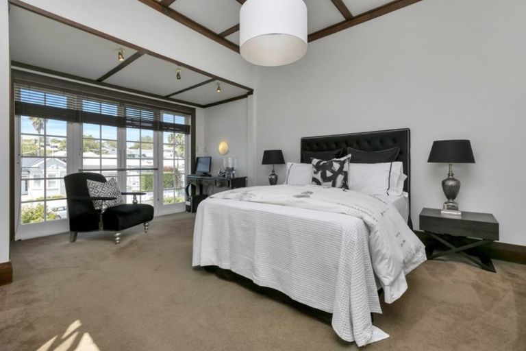 Photo of property in 42 Lawrence Street, Herne Bay, Auckland, 1011