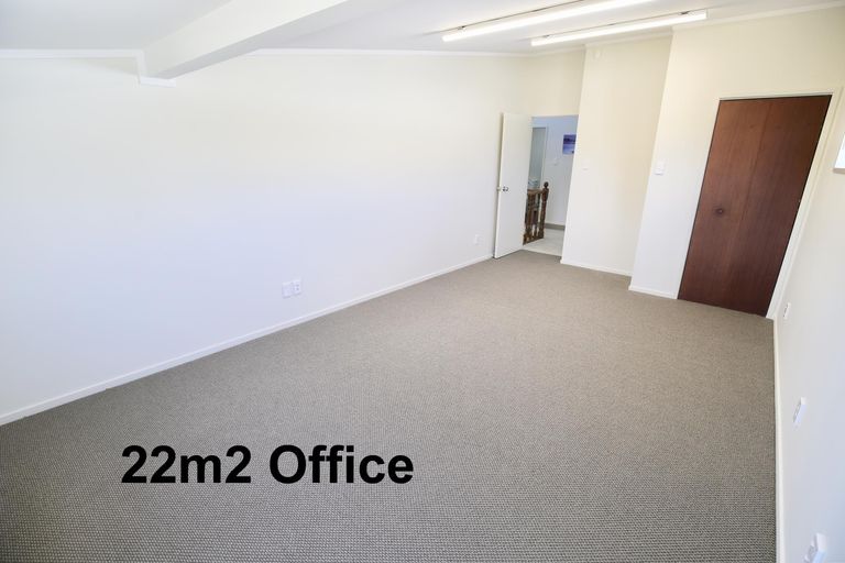 Photo of property in 13 Wallis Street, Raglan, 3225