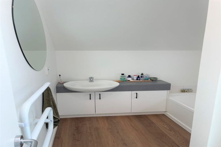 Photo of property in 8/240 The Terrace, Wellington Central, Wellington, 6011