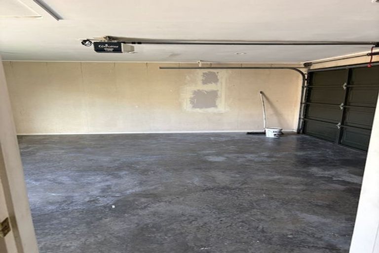 Photo of property in 7a Menen Place, Manurewa, Auckland, 2105