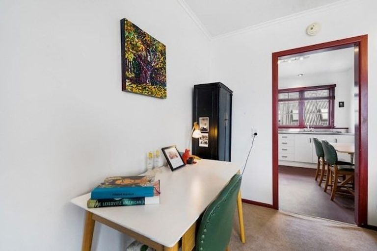 Photo of property in 1/95 Whites Line East, Waiwhetu, Lower Hutt, 5010