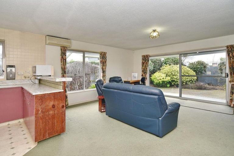 Photo of property in 2/91b Tilford Street, Woolston, Christchurch, 8062