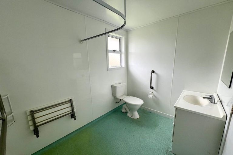 Photo of property in 74 Normandy Avenue, Melville, Hamilton, 3206