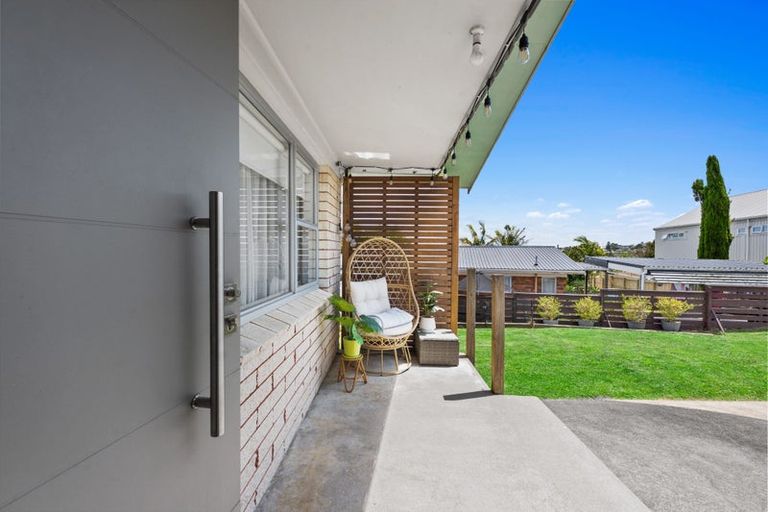 Photo of property in 1/6a Abercrombie Street, Howick, Auckland, 2014