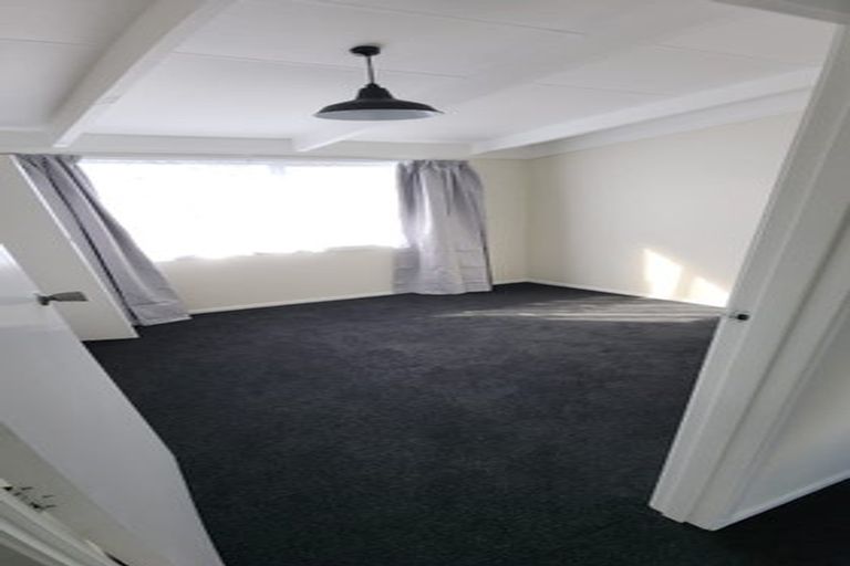 Photo of property in 42 Paramount Parade, Tikipunga, Whangarei, 0112