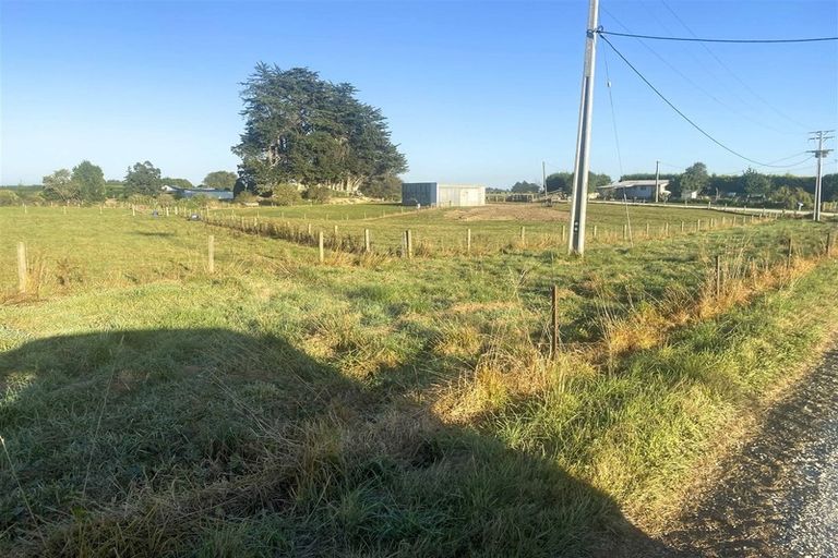 Photo of property in 13 Woodlands Cemetery Road, Woodlands, Invercargill, 9871