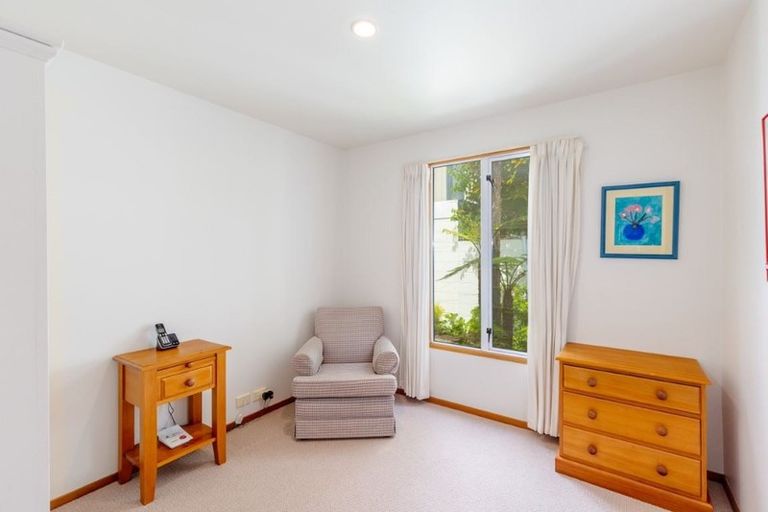 Photo of property in 2/29 Wroxton Terrace, Merivale, Christchurch, 8014