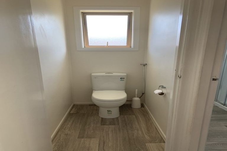 Photo of property in 2/34 Portadown Avenue, Pakuranga Heights, Auckland, 2010