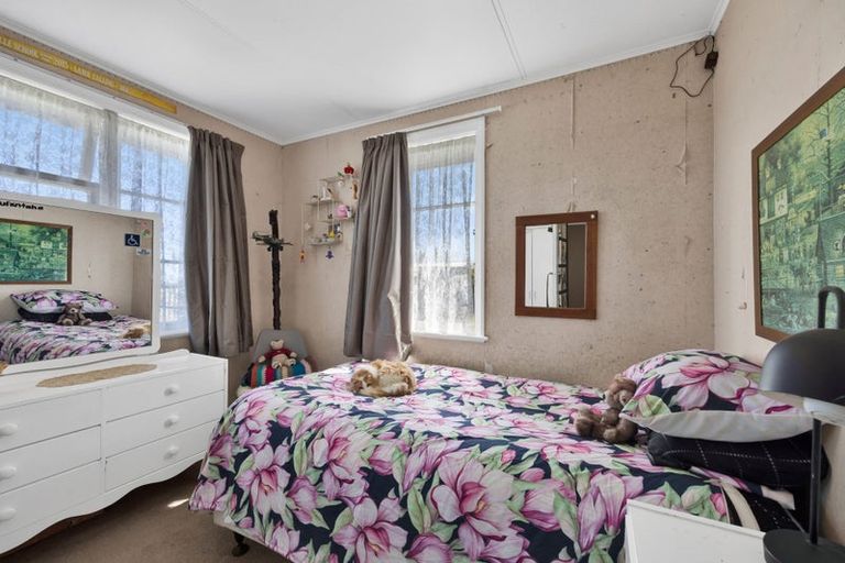 Photo of property in 325 Matangara Road, Hawera, 4672