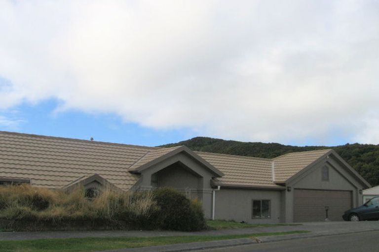 Photo of property in 49 Landsdowne Terrace, Karori, Wellington, 6012