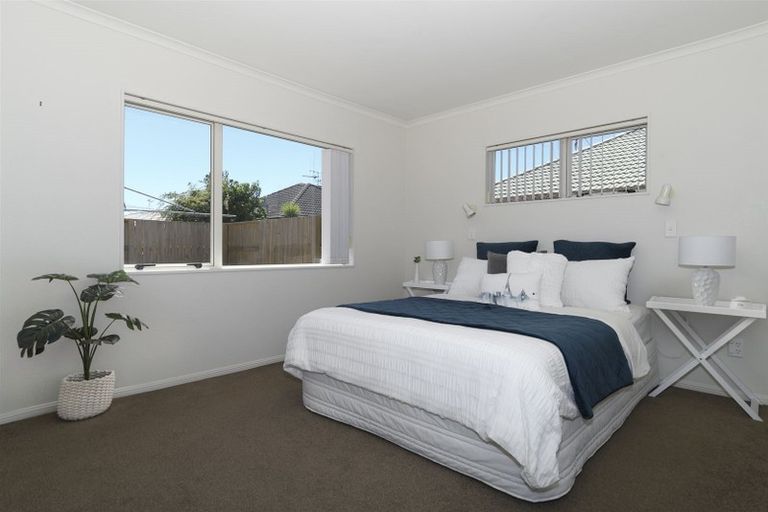 Photo of property in 305 Gravatt Road, Papamoa Beach, Papamoa, 3118