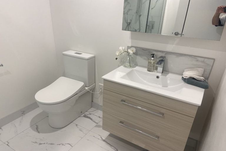 Photo of property in 4/21 Titoki Street, Te Atatu Peninsula, Auckland, 0610