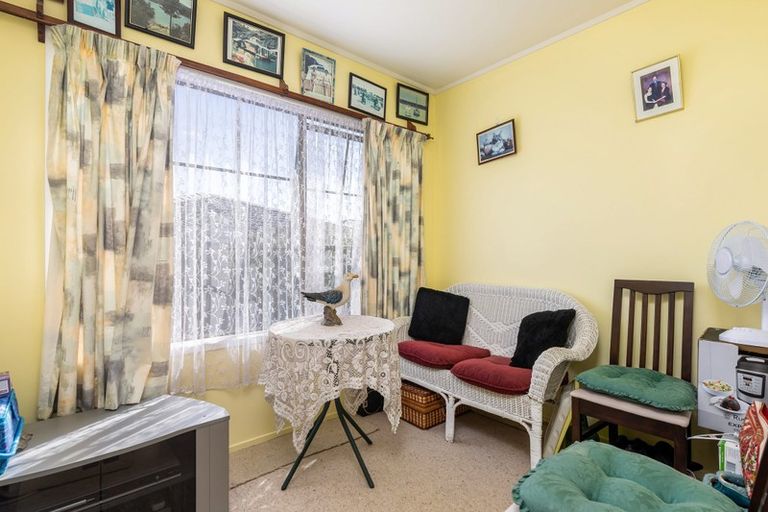 Photo of property in 39 Frank Evans Place, Henderson, Auckland, 0610