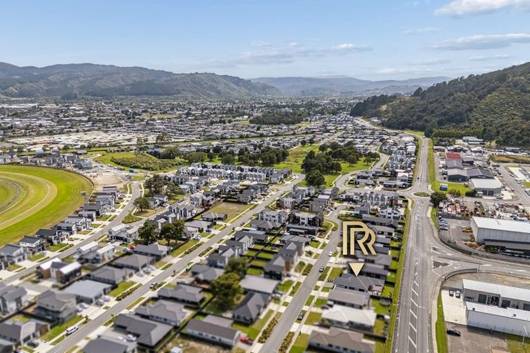 Photo of property in 21 Cynisca Crescent, Wallaceville, Upper Hutt, 5018