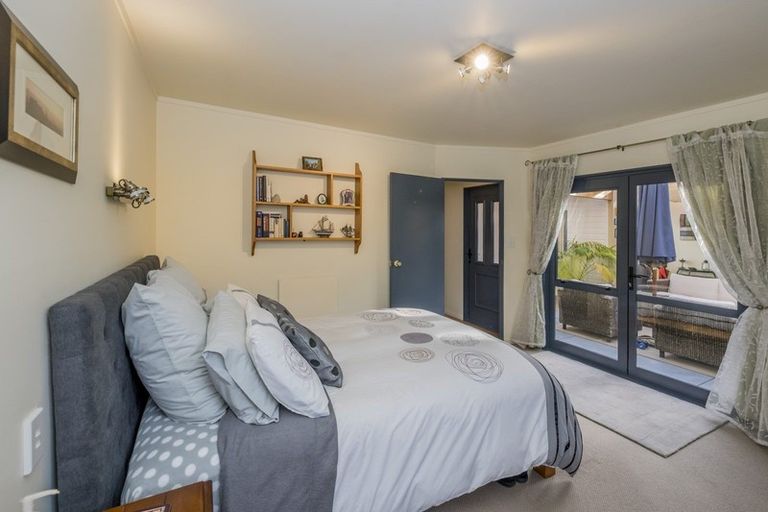 Photo of property in 32 Pratt Avenue, Foxton Beach, Foxton, 4815