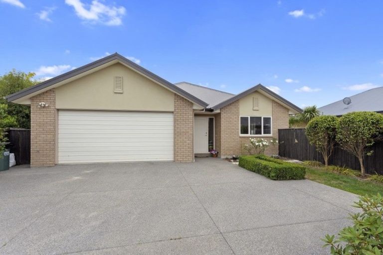 Photo of property in 9 Pukeko Place, Rangiora, 7400