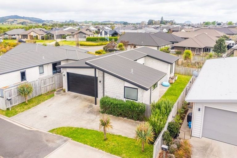 Photo of property in 59 Dunkeld Drive, Papamoa, 3118