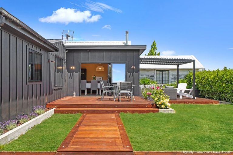 Photo of property in 30 Park Terrace, Waikuku Beach, 7473