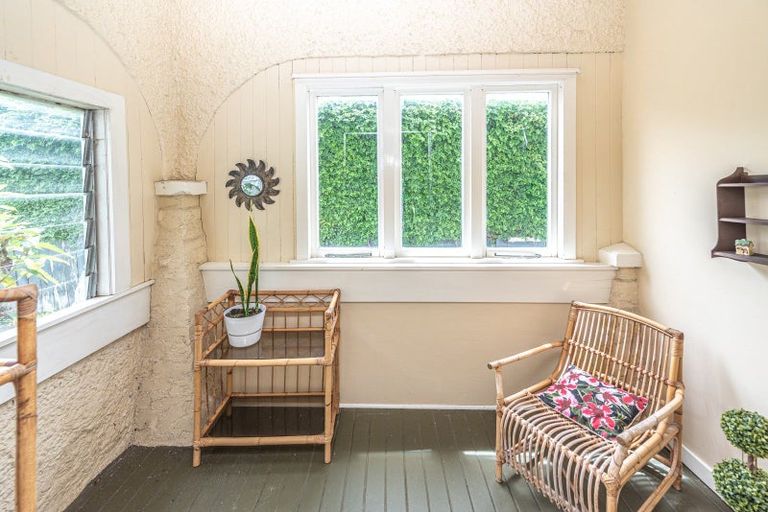 Photo of property in 1 Balgownie Avenue, Gonville, Whanganui, 4501