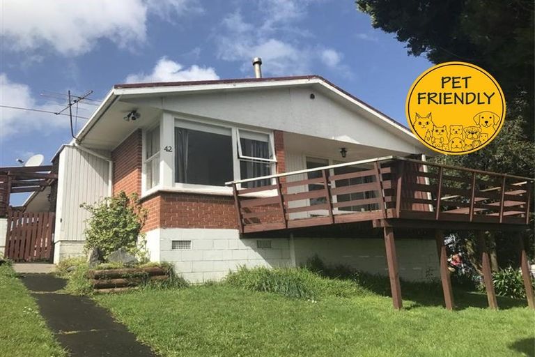 Photo of property in 34 Reeves Road, Pakuranga, Auckland, 2010