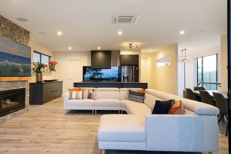 Photo of property in 7 Haneanea Way, Papamoa Beach, Papamoa, 3118