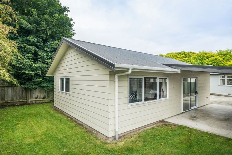 Photo of property in 35 Ranfurly Street, Hokowhitu, Palmerston North, 4410