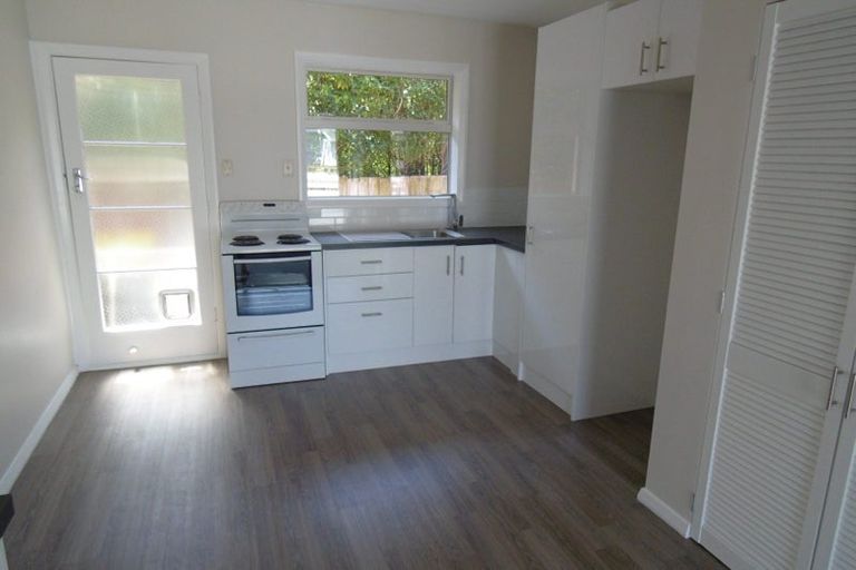 Photo of property in 4/28 Aikmans Road, Merivale, Christchurch, 8014