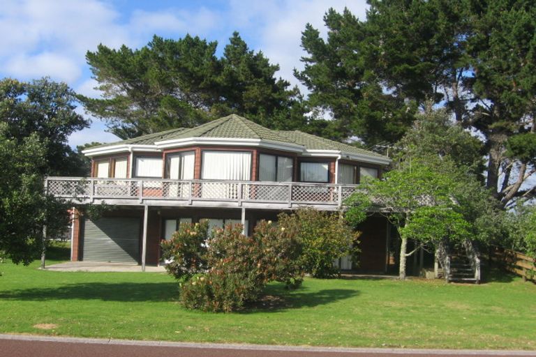 Photo of property in 253 Kenwood Drive, Matarangi, Whitianga, 3592