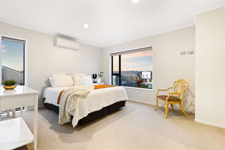 Photo of property in 27 Tuatua Road, Hobsonville, Auckland, 0616