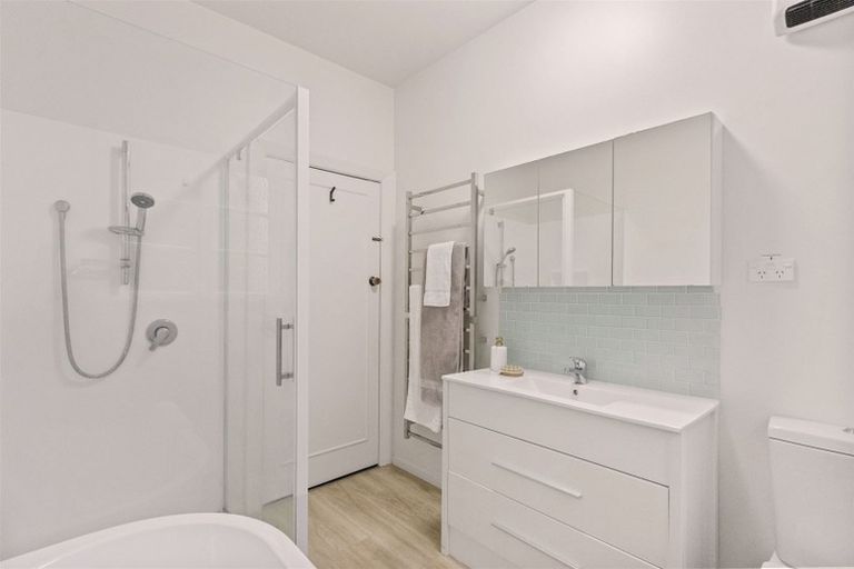 Photo of property in 12 Garnett Avenue, Spreydon, Christchurch, 8024