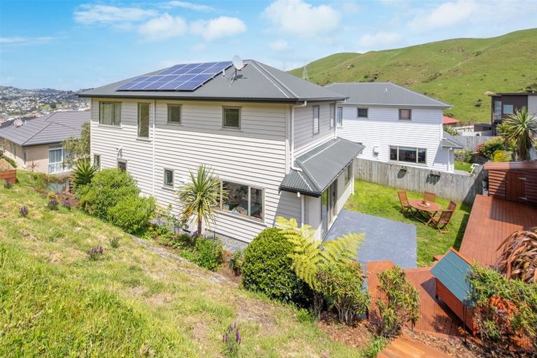 Photo of property in 20 Gifford Grove, Churton Park, Wellington, 6037