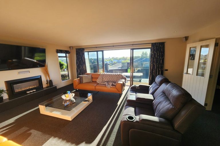 Photo of property in 2 Hunter Hills Drive, Gleniti, Timaru, 7910