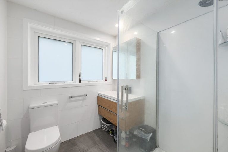 Photo of property in Rehutai Flats, 6/268 Oriental Parade, Oriental Bay, Wellington, 6011