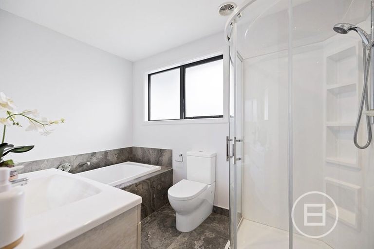 Photo of property in 74 Jack Hanley Drive, Jacks Point, Queenstown, 9371