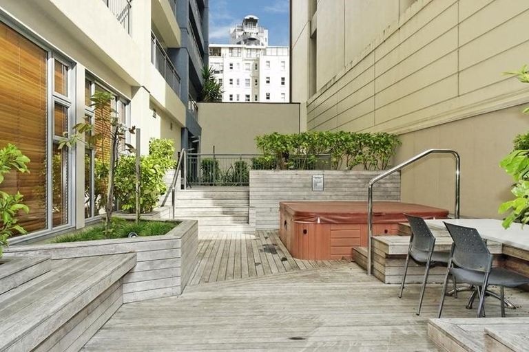 Photo of property in The Statesman Apartments, 508/1 Parliament Street, Auckland Central, Auckland, 1010