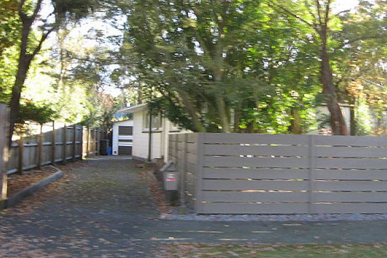 Photo of property in 19 Ramore Place, Redwood, Christchurch, 8051