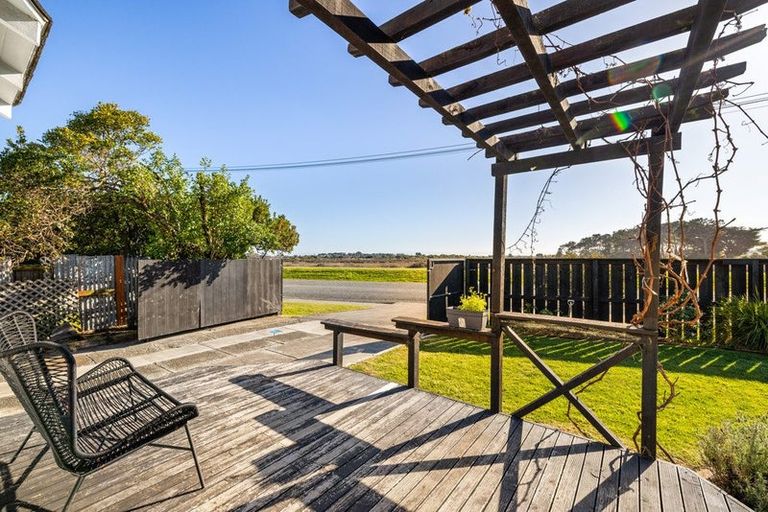 Photo of property in 11 Kibblewhite Street, New Brighton, Christchurch, 8061