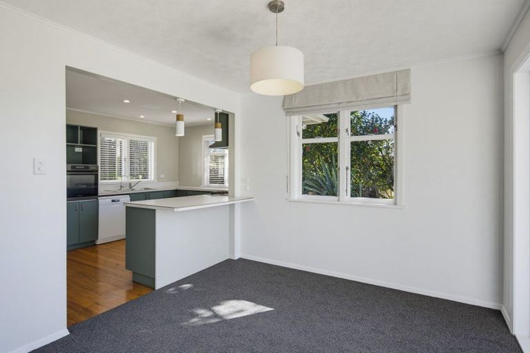 Photo of property in 23 Tui Road, Raumati Beach, Paraparaumu, 5032