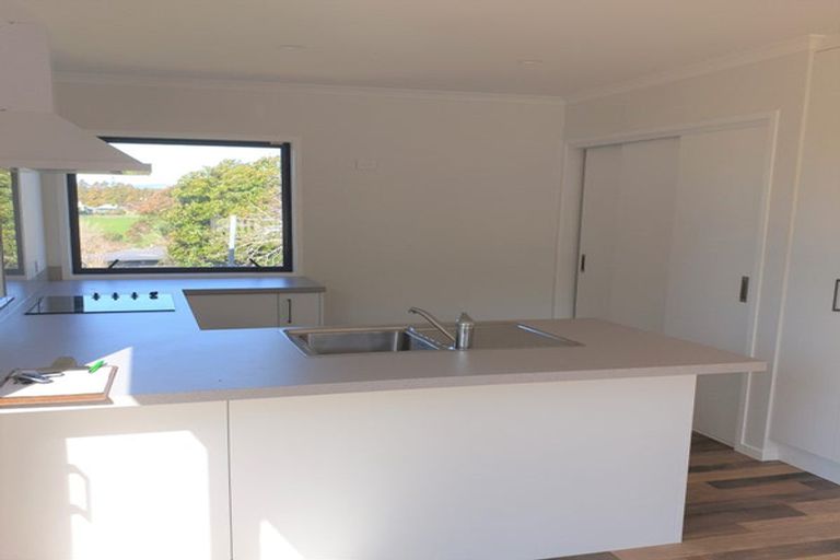 Photo of property in 15 Colombo Road, Waiuku, 2123