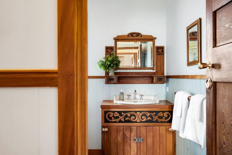 Photo of property in 50 Pakuratahi Valley Road, Tangoio, Napier, 4182