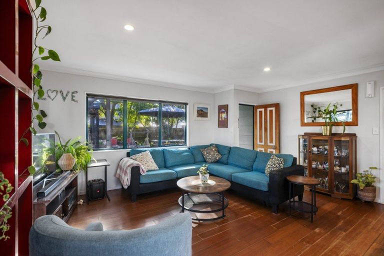 Photo of property in 72b Hartford Avenue, Papamoa Beach, Papamoa, 3118