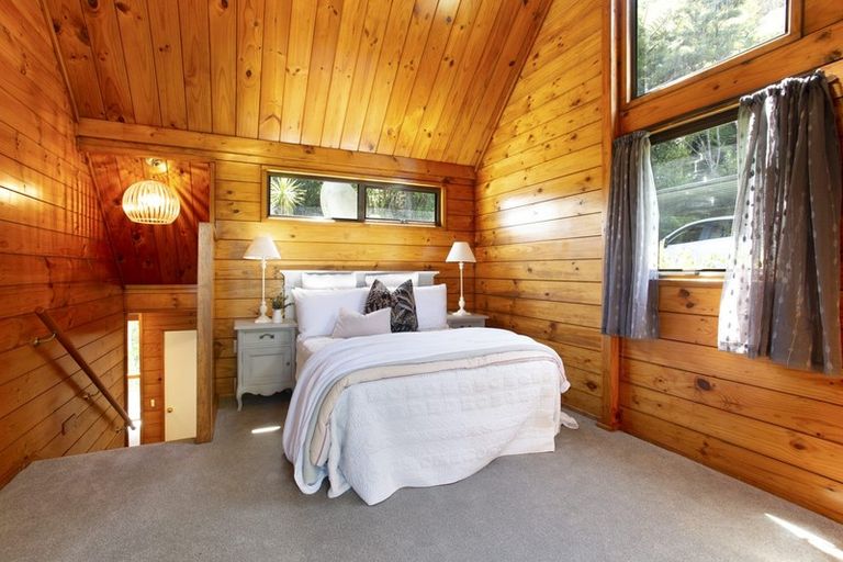 Photo of property in 6 Parklands Avenue, Swanson, Auckland, 0614