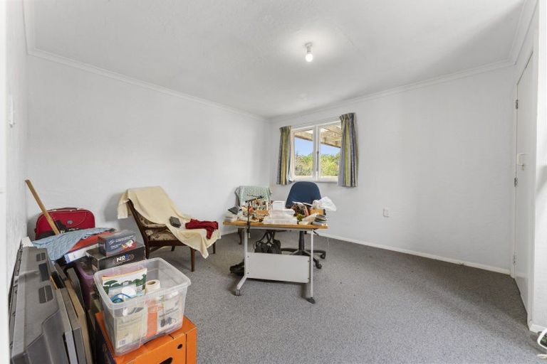 Photo of property in 13 Mckenzie Street, Levin, 5510