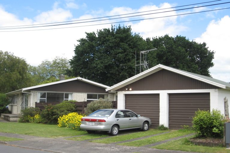 Photo of property in 1 Swift Place, Leamington, Cambridge, 3432