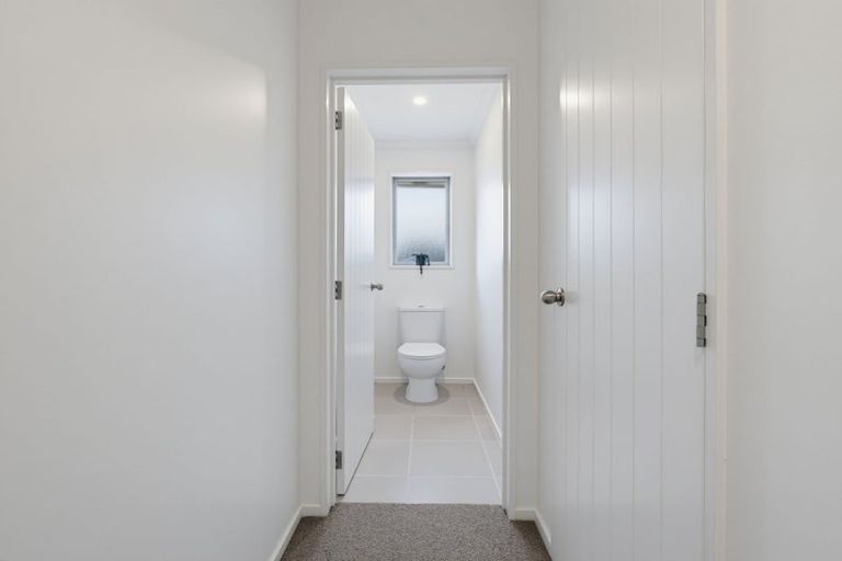 Photo of property in 10a Manahi Place, Woodend, 7610