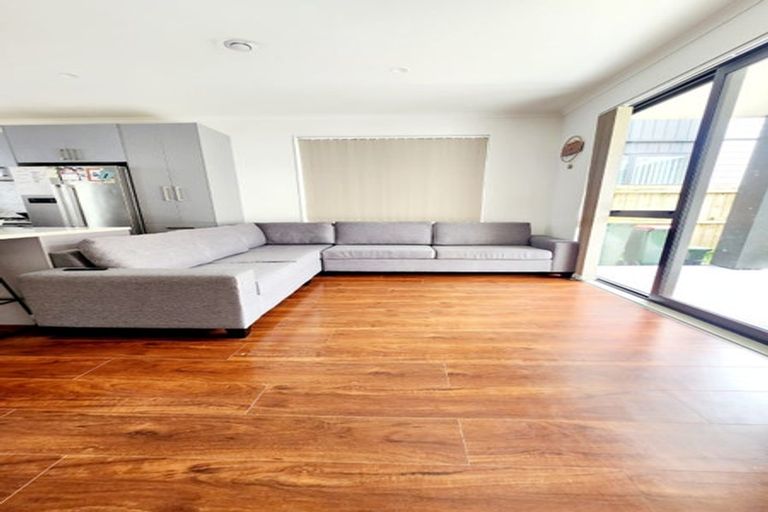 Photo of property in 4 Vanni Lane, Pahurehure, Papakura, 2113