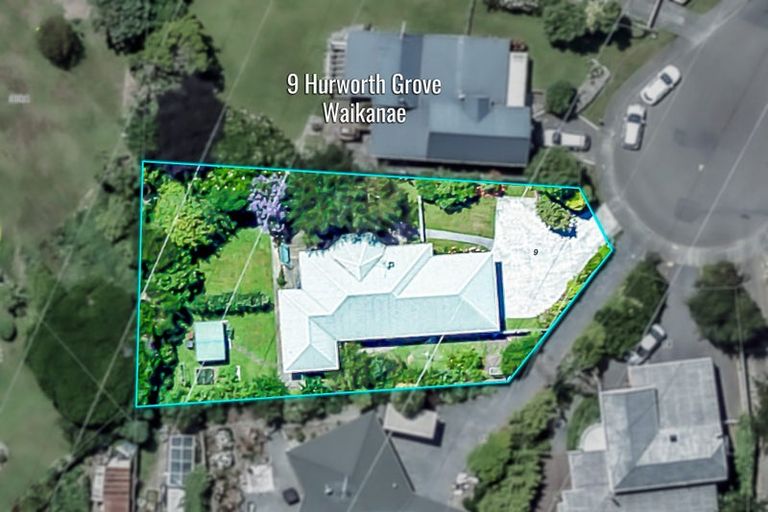 Photo of property in 9 Hurworth Grove, Waikanae, 5036