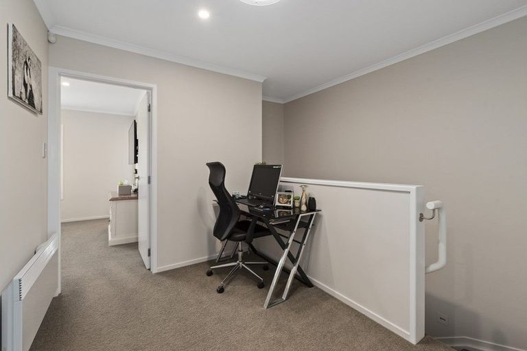 Photo of property in 8 Tuatua Road, Hobsonville, Auckland, 0616