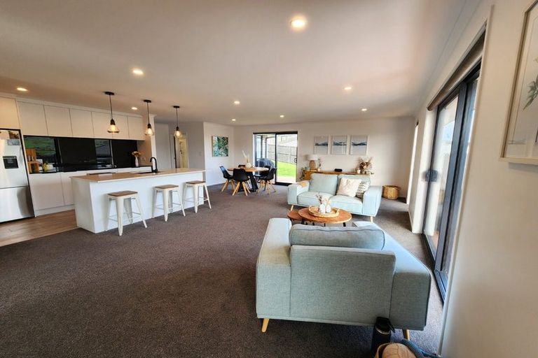 Photo of property in 12 Wingfield Road, Pokeno, 2402